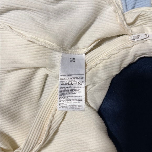 Old Navy Ribbed sleeper - Picture 4 of 4